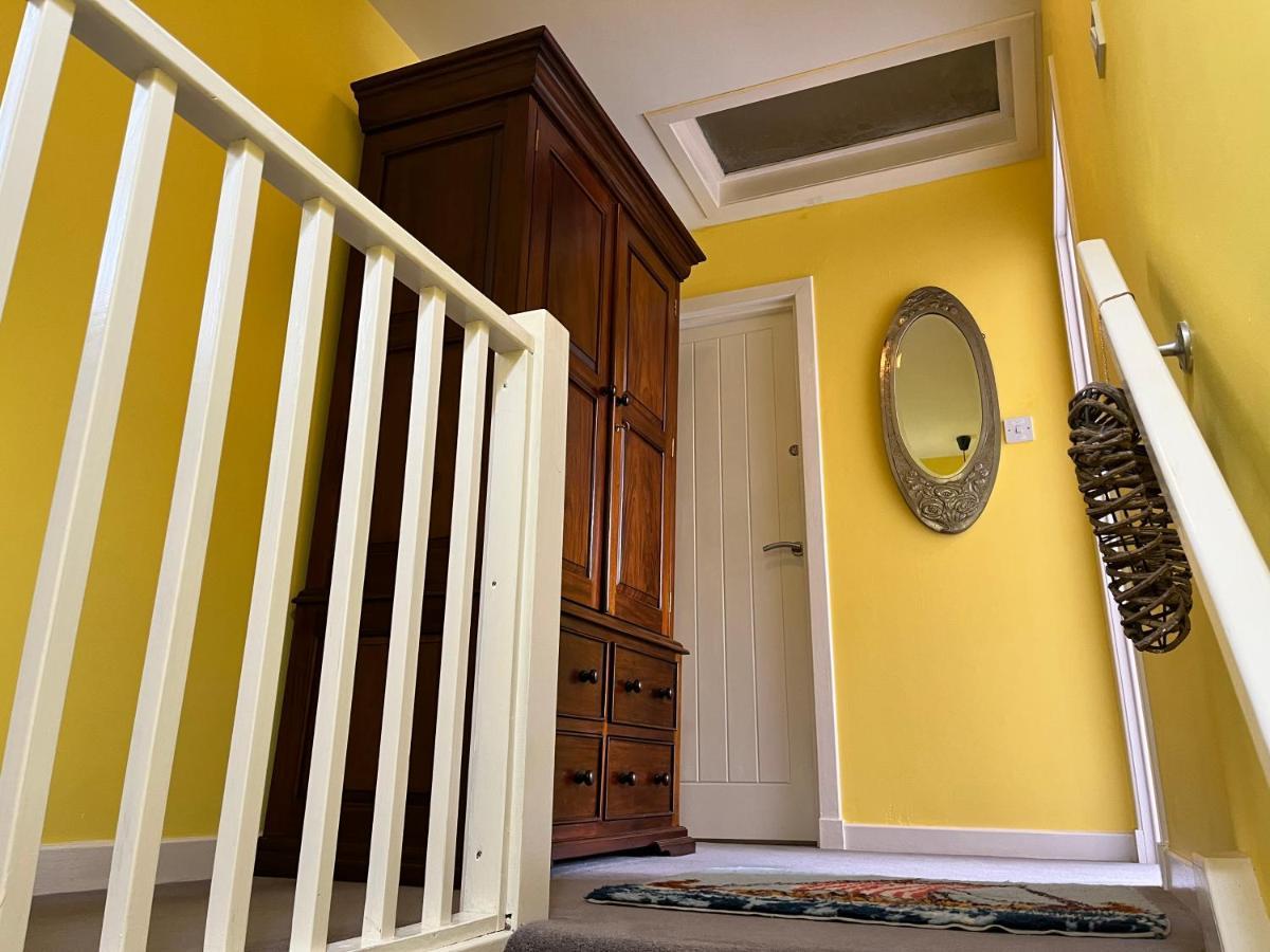 St John'S Town Of Dalry Glentress Apartment 1 Экстерьер фото